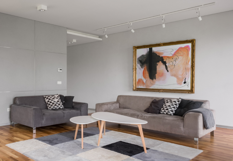 living room with picture